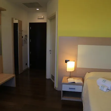 Groane Hotell 3*