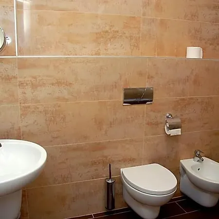 Groane Hotel 3*