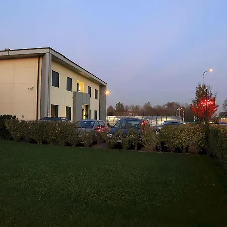 Groane Otel Cesano Maderno