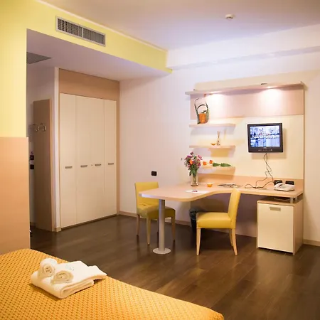 Groane Otel 3*
